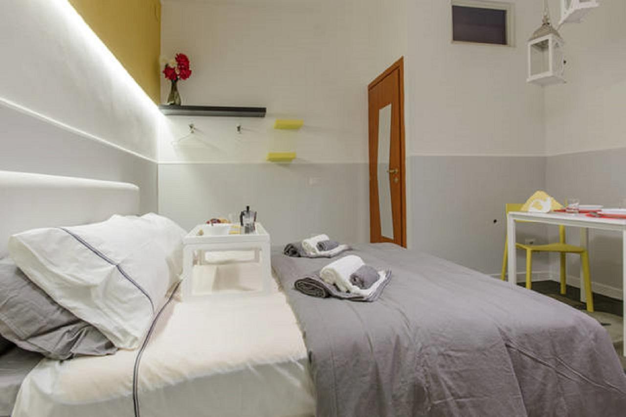 Le Zite Suite Nápoles Exterior foto
