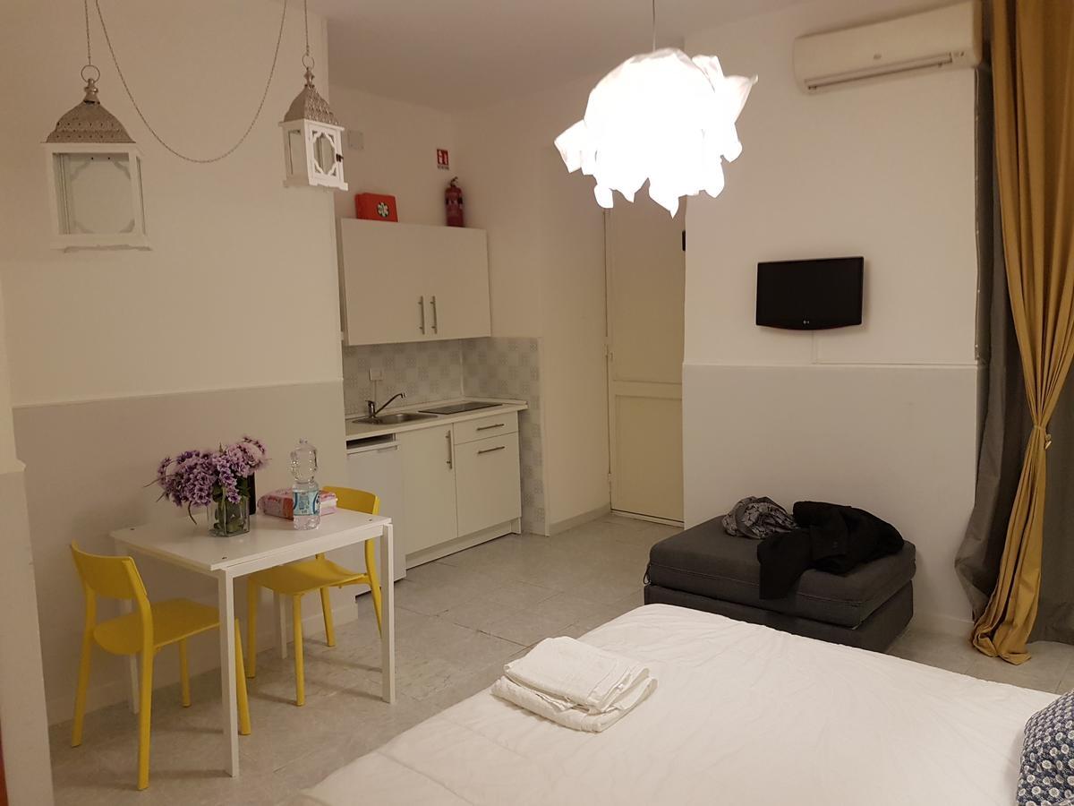 Le Zite Suite Nápoles Exterior foto